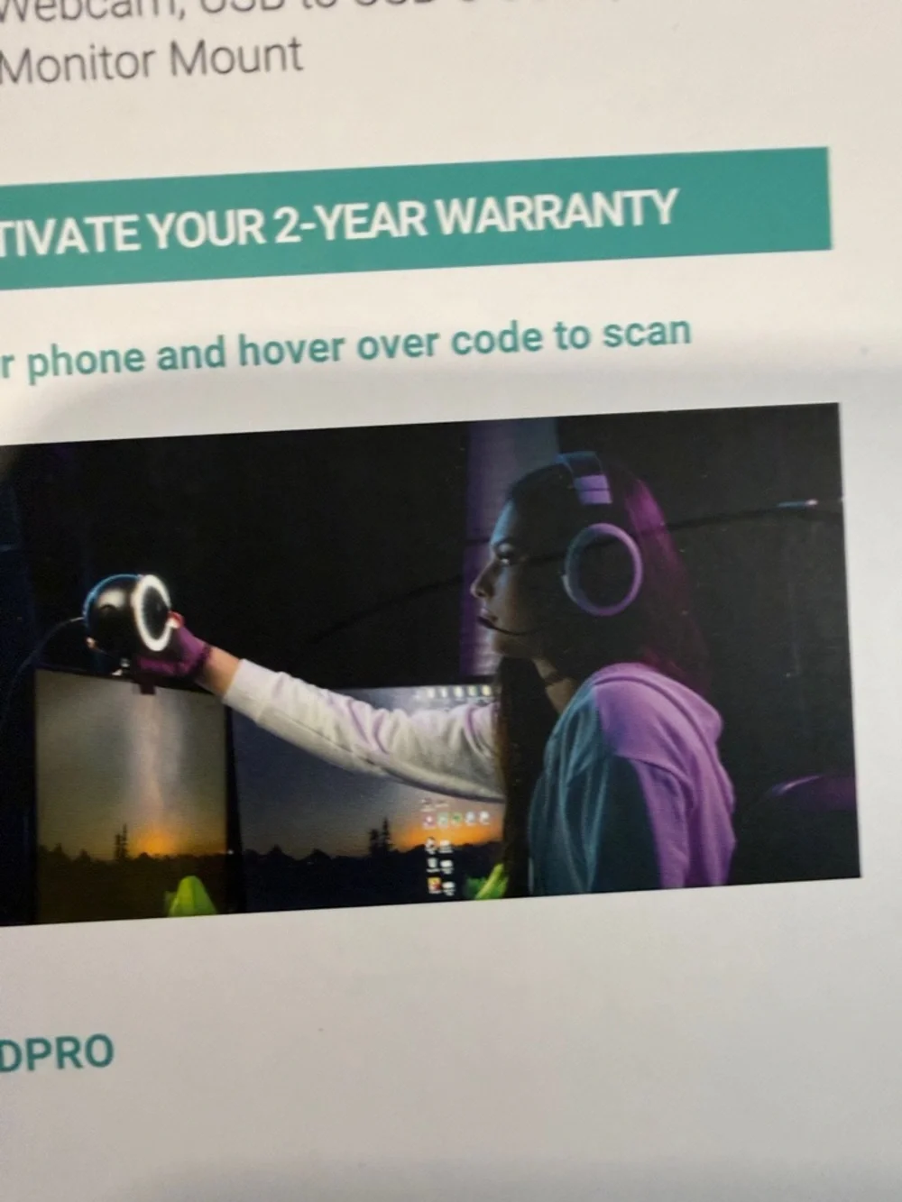 WebMic HD Pro - All-in-One Streaming Webcam, Microphone and LED Ring Light